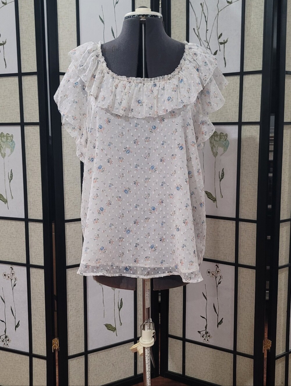 LOFT Women’s Floral Ruffle Top - White